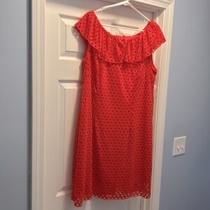 Coral dress size 16, never worn. With tags.